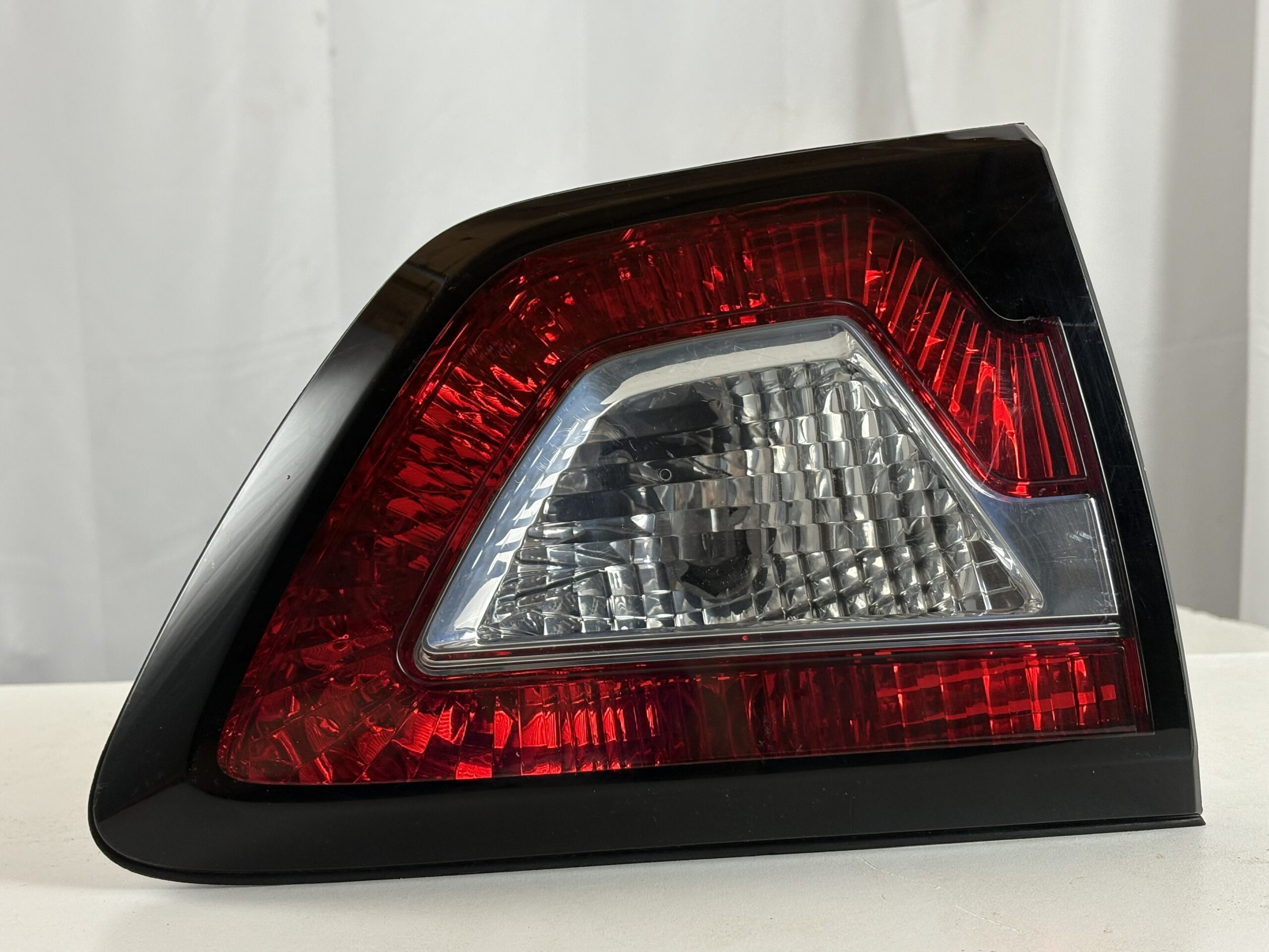 2013-2017 Chevrolet Travers Driver Inner Taillight