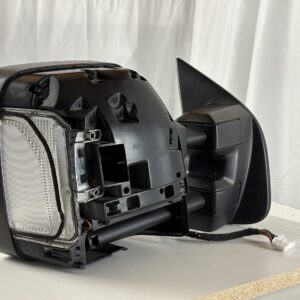 2016-2019 Nissan Titan XD Passenger Side Mirror - Image 3