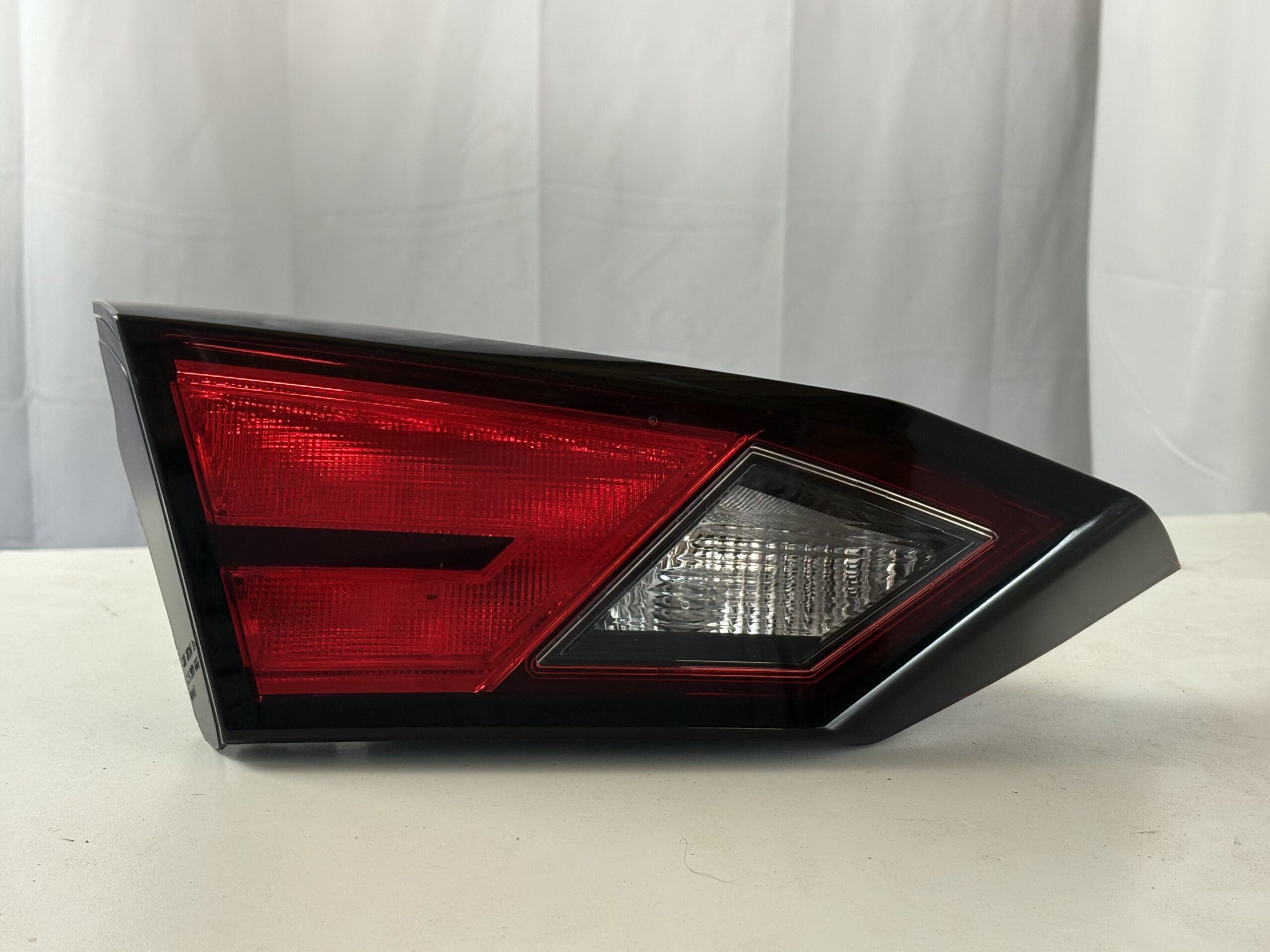 2019-2024 Nissan Altima Driver Inner Taillight