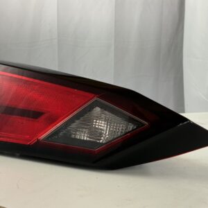 2019-2024 Nissan Altima Driver Inner Taillight - Image 4
