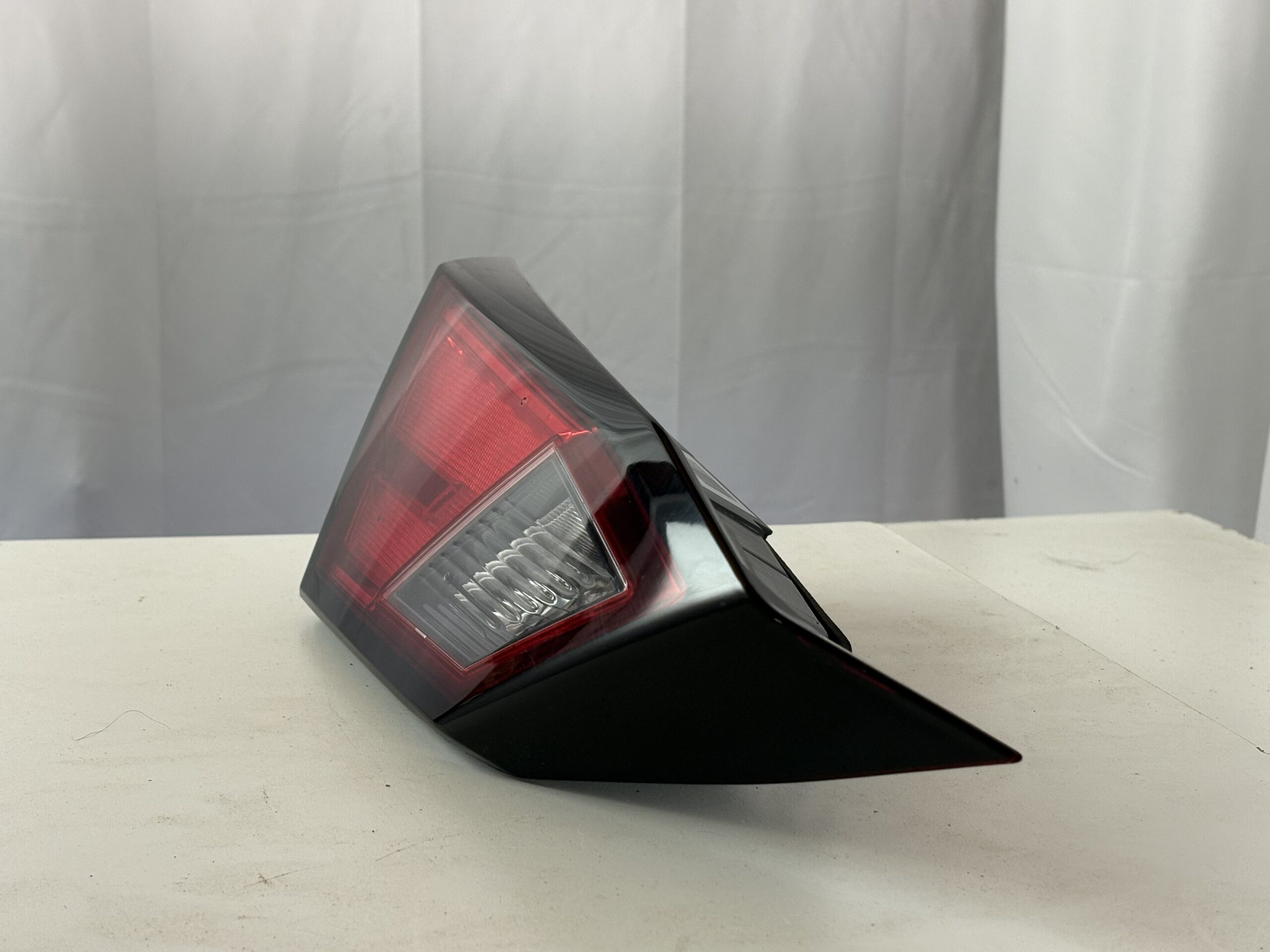 2019-2024 Nissan Altima Driver Inner Taillight