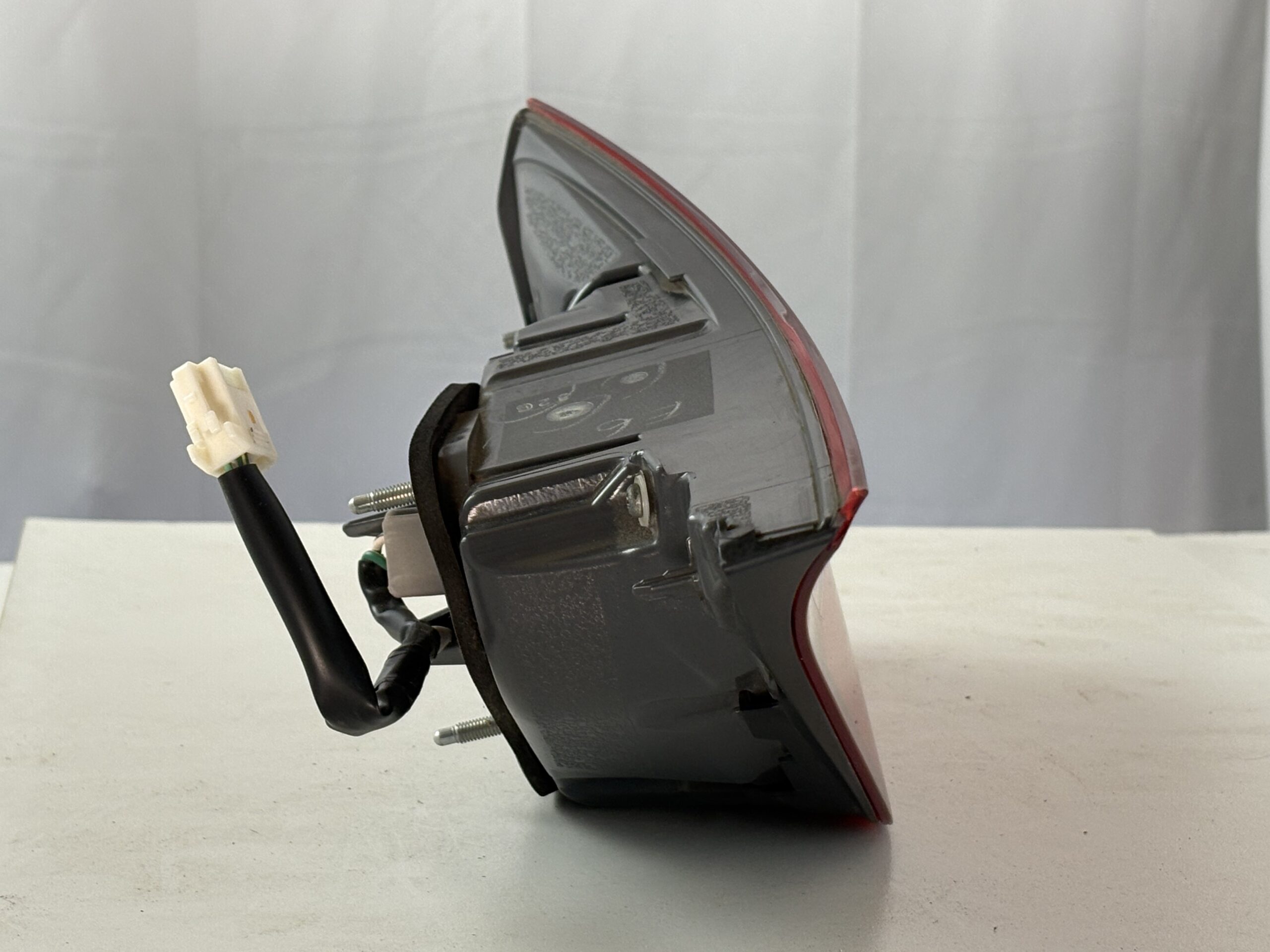 2013-2015 Lexus GS Passenger Inner Taillight