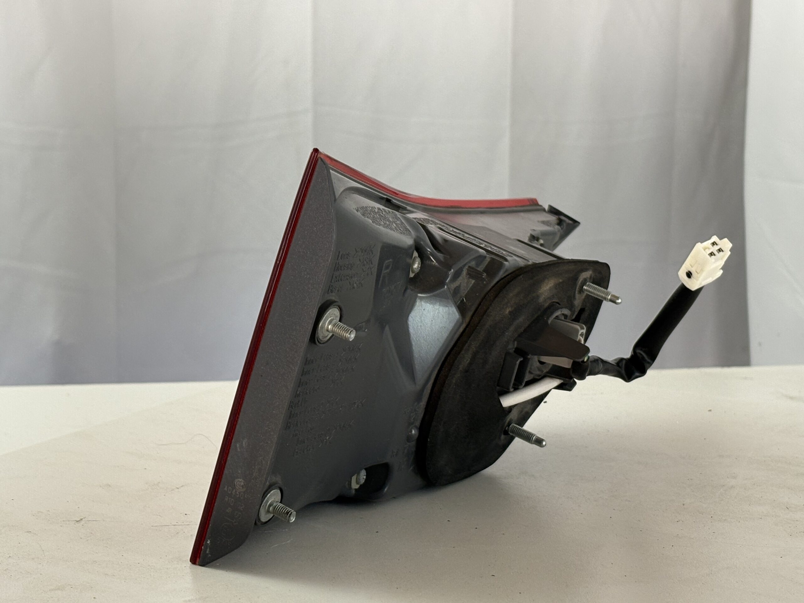 2013-2015 Lexus GS Passenger Inner Taillight