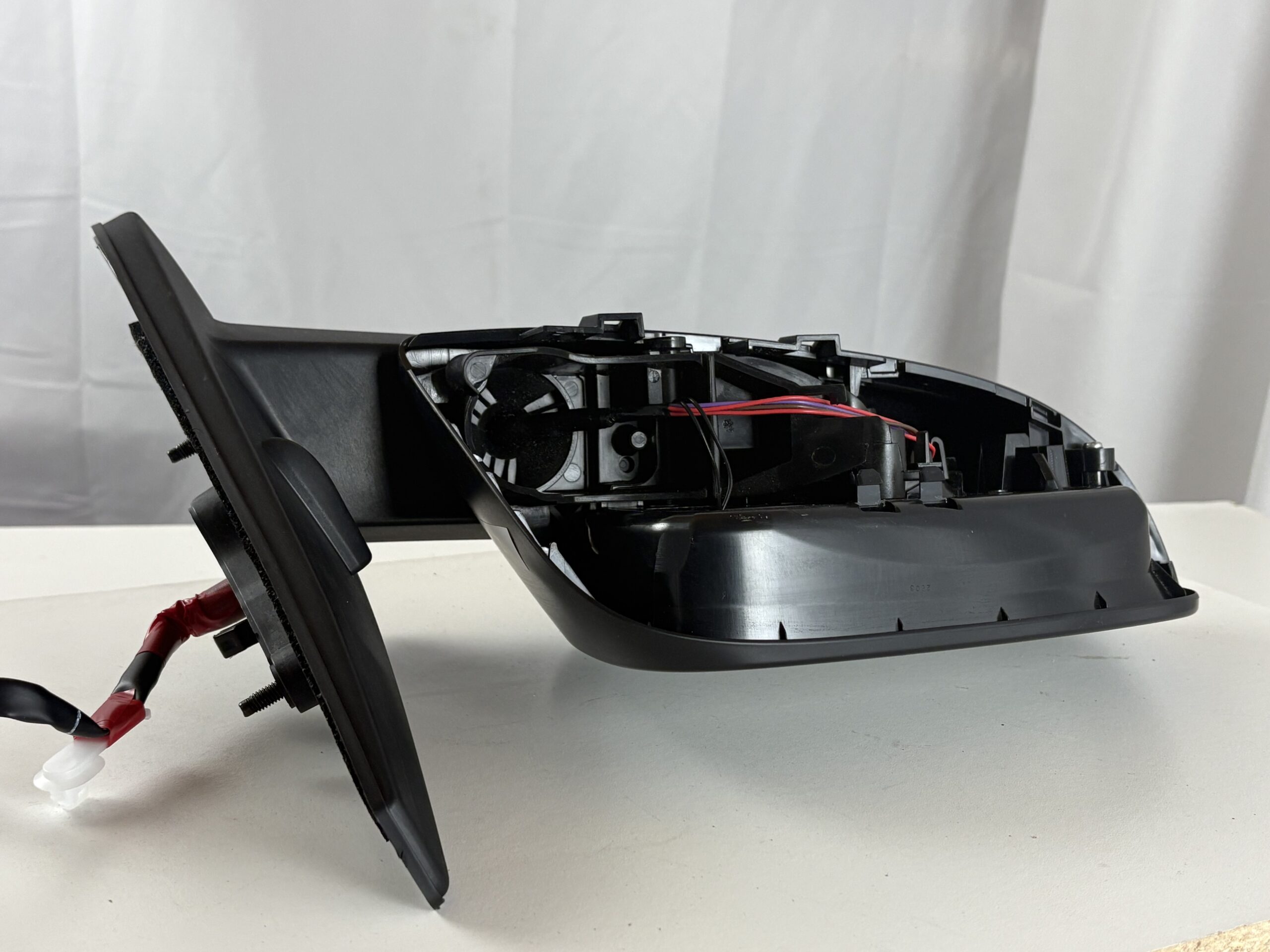 2016-2018 Toyota RAV4 Passenger Side Mirror