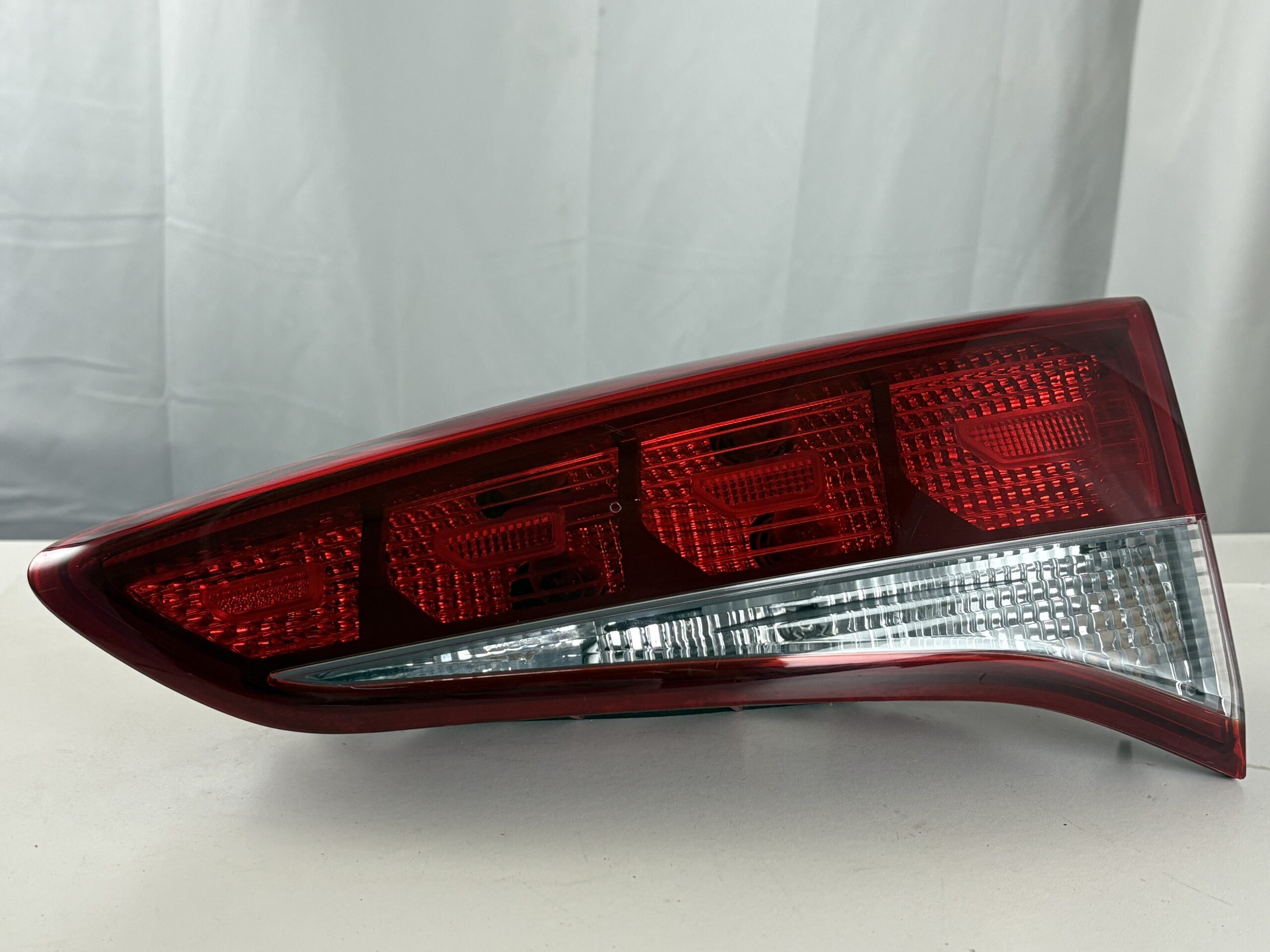 2016-2018 Hyundai Tucson Passenger Inner Taillight