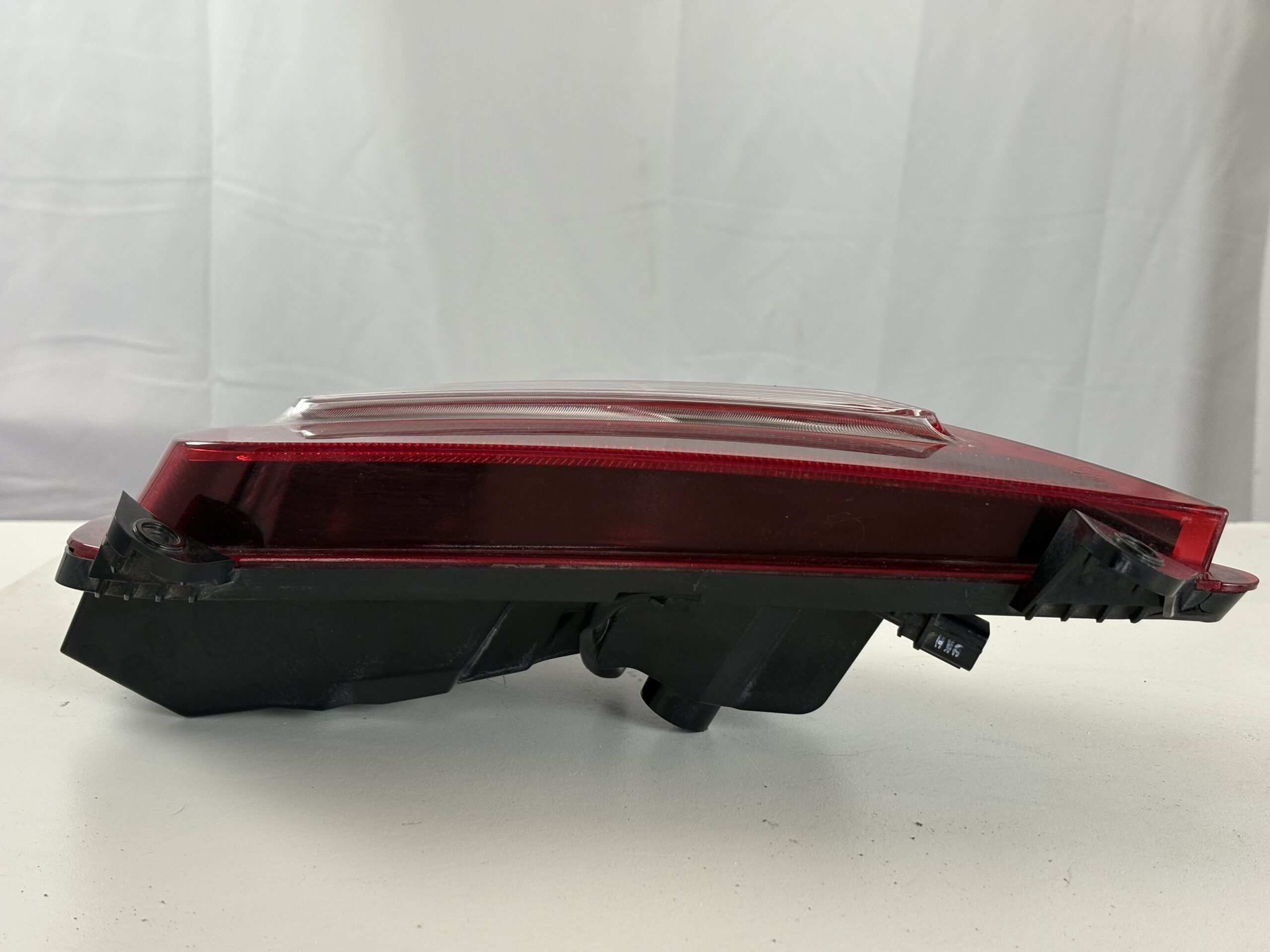 2019-2020 Hyundai Santa Fe Passenger Inner Taillight