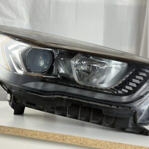 2017-2019 Ford Escape Passenger Headlight - Image 1