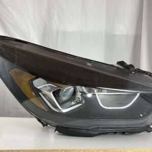 2017-2019 Ford Escape Passenger Headlight - Image 4