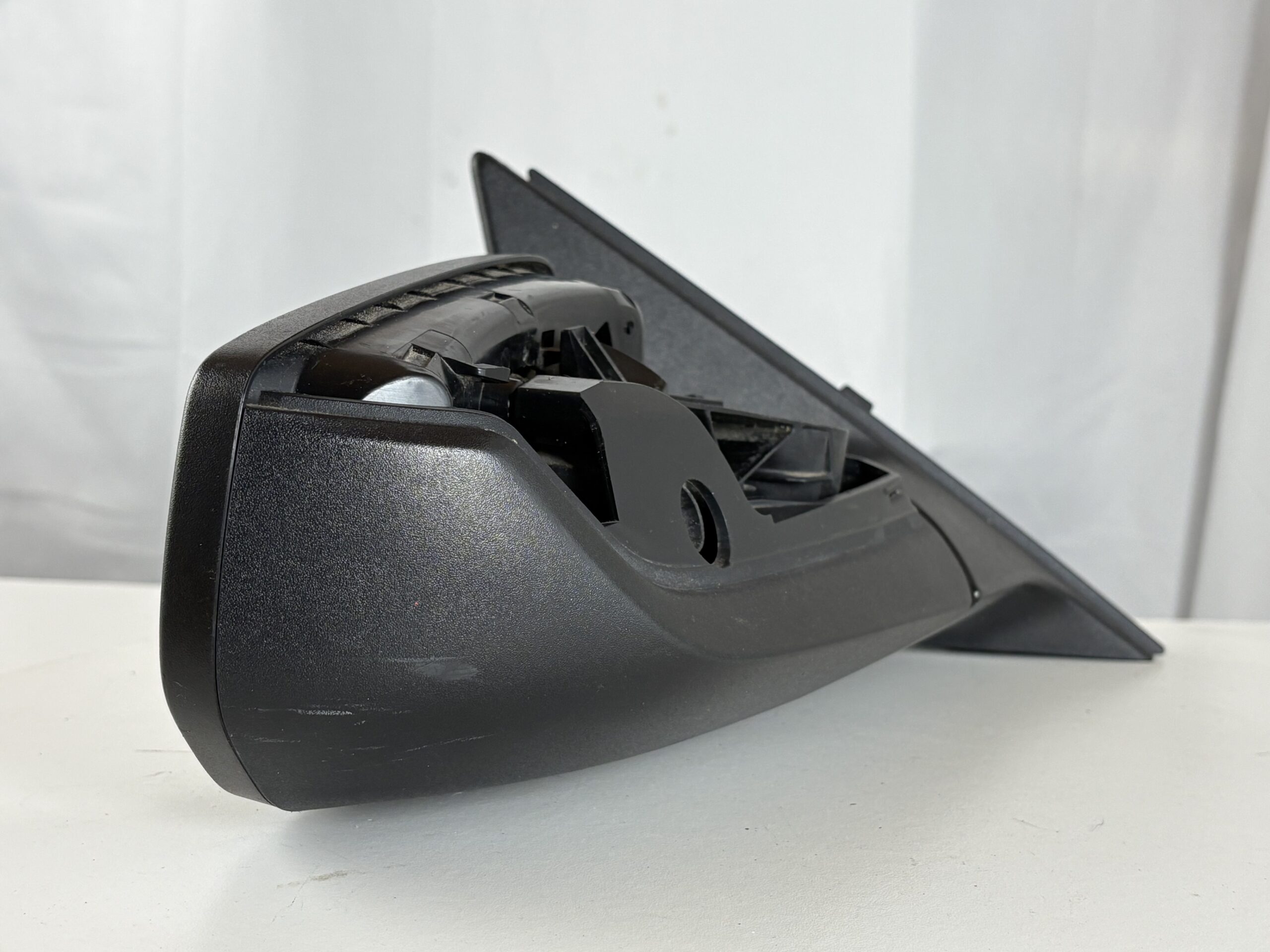 2016-2025 Chevrolet Malibu Passenger Side Mirror