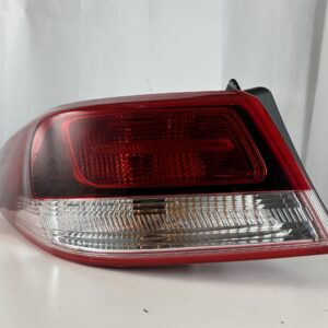 2016-2020 Kia Optima Driver Taillight - Image 3