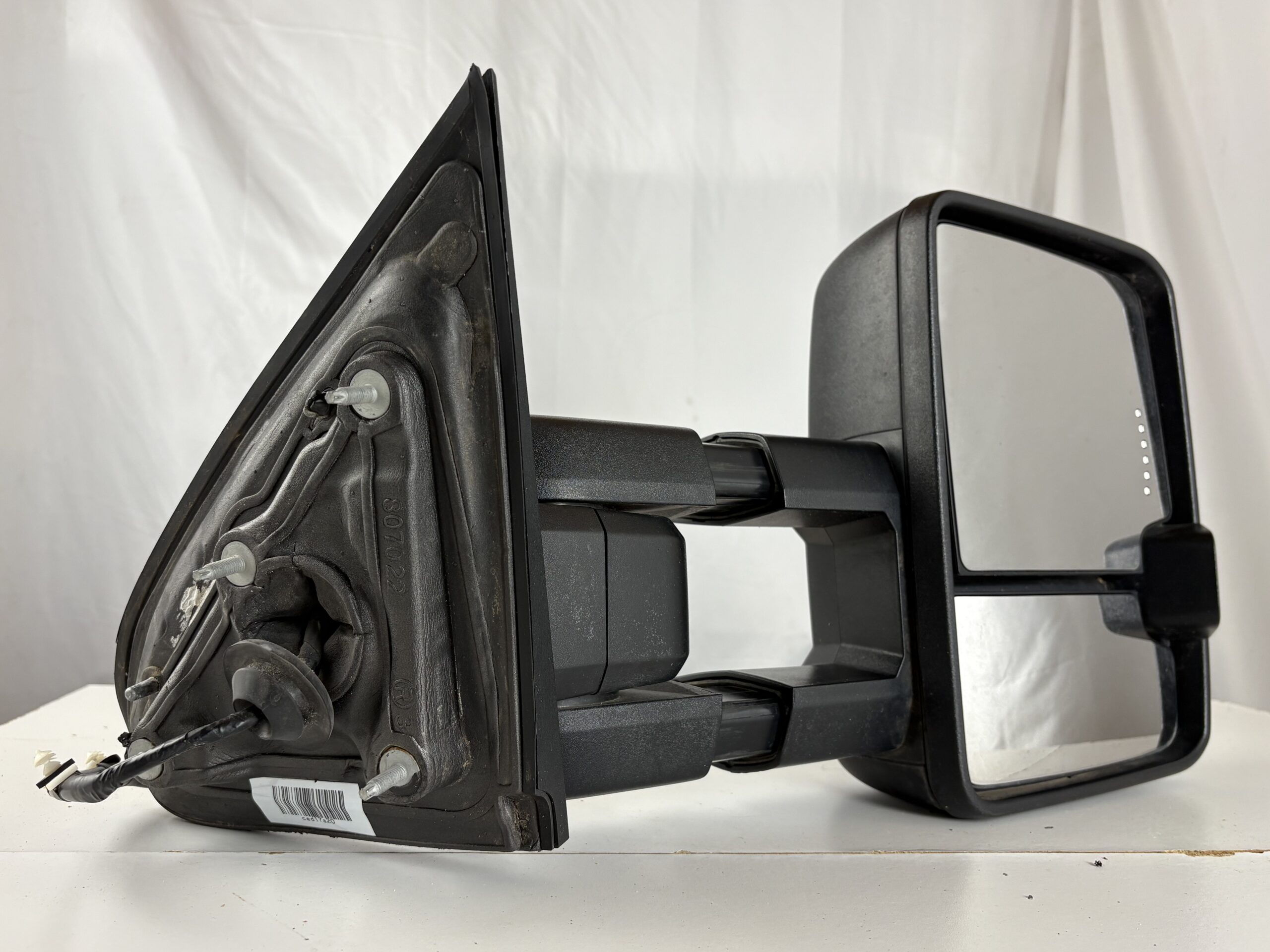 2015-2019 Chevrolet Silverado 2500/3500 HD & GMC Sierra 2500/3500 HD Passenger Side Mirror