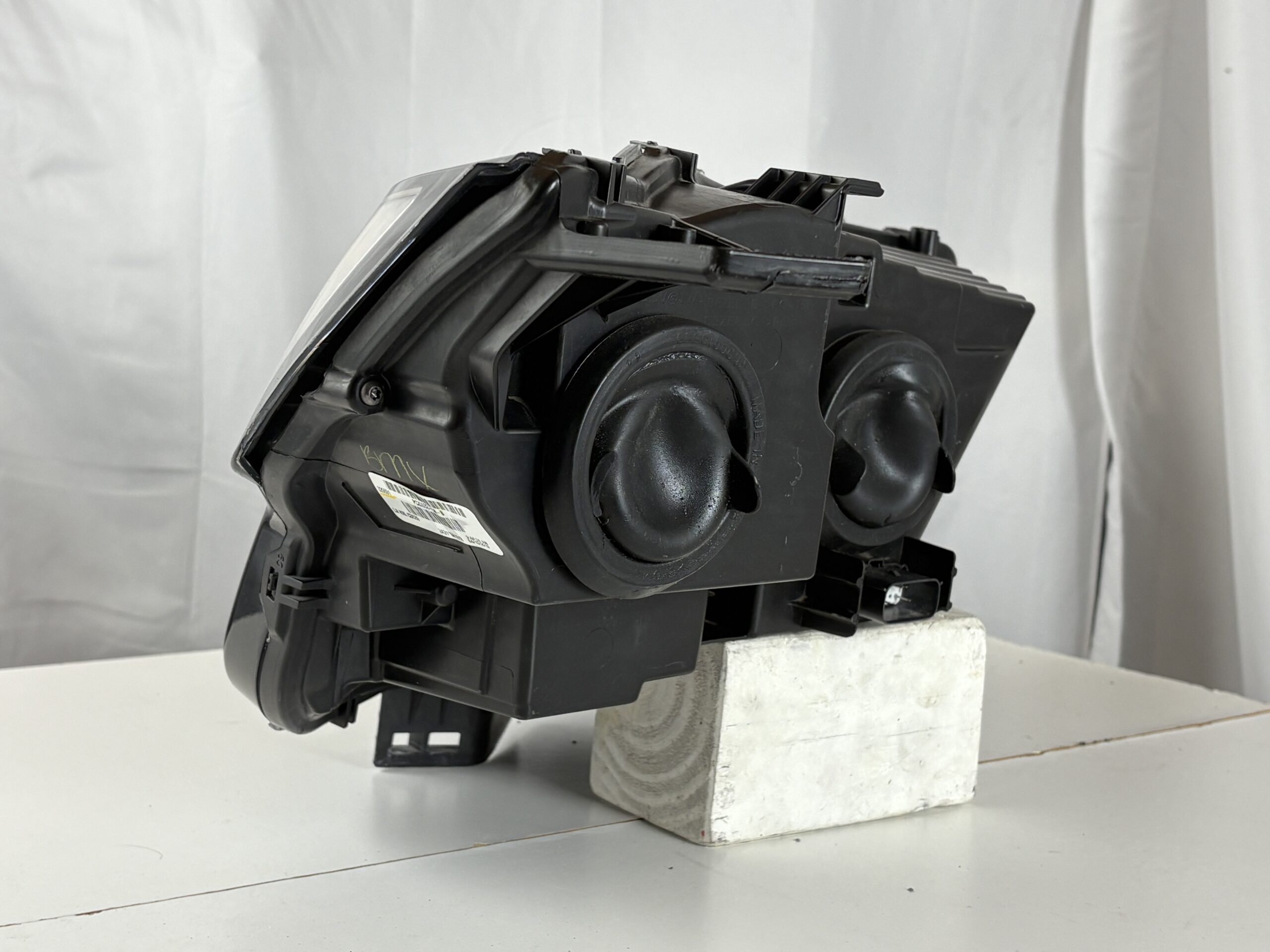 2015-2018 Ford Edge Driver Headlight