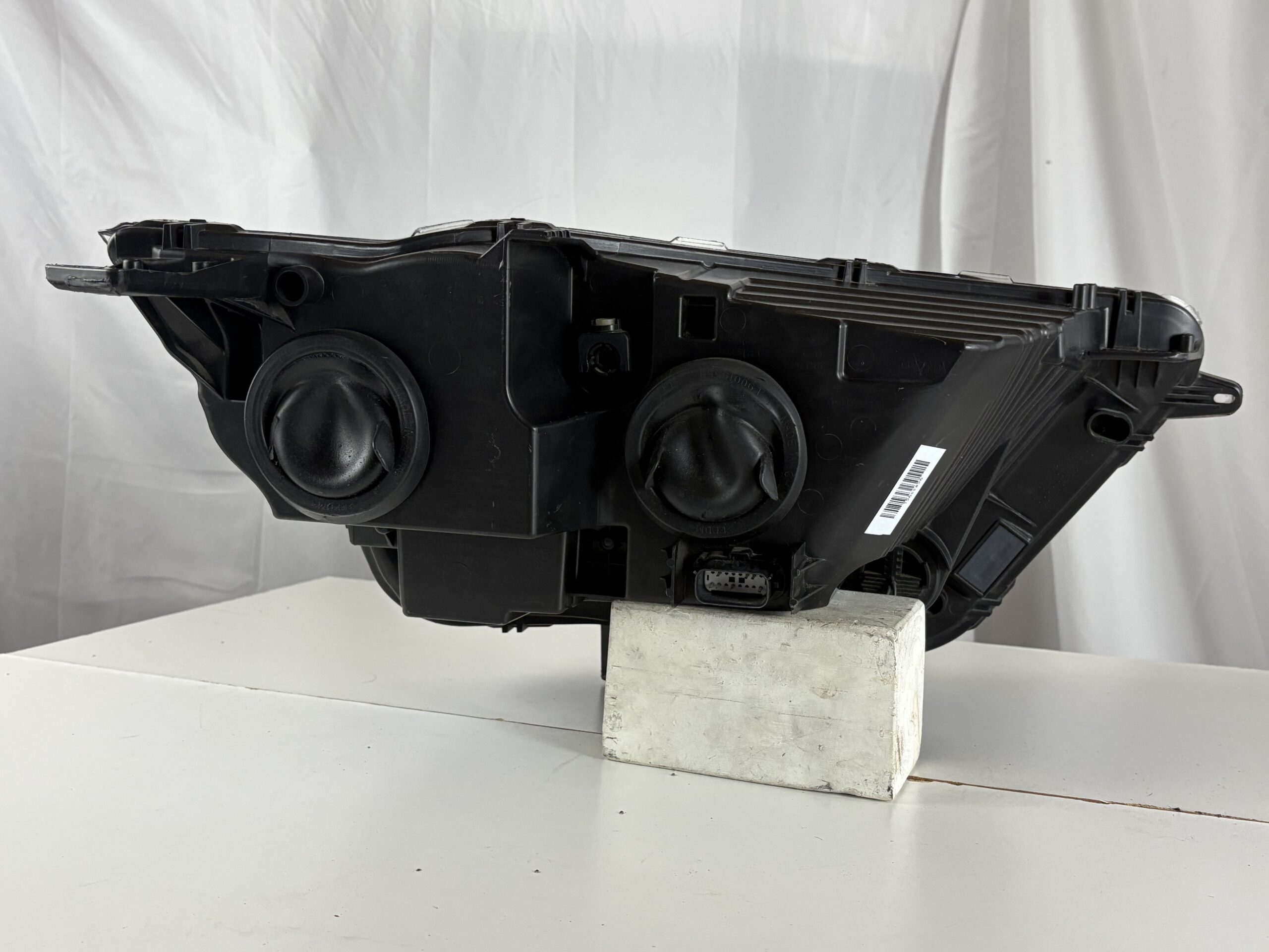 2015-2018 Ford Edge Driver Headlight
