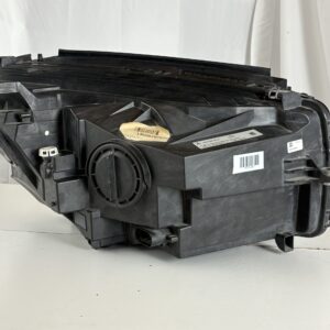 2016-2019 Mercedes-Benz GLC Driver Headlight - Image 10