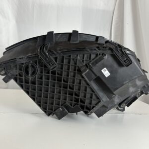2016-2019 Mercedes-Benz GLC Driver Headlight - Image 4