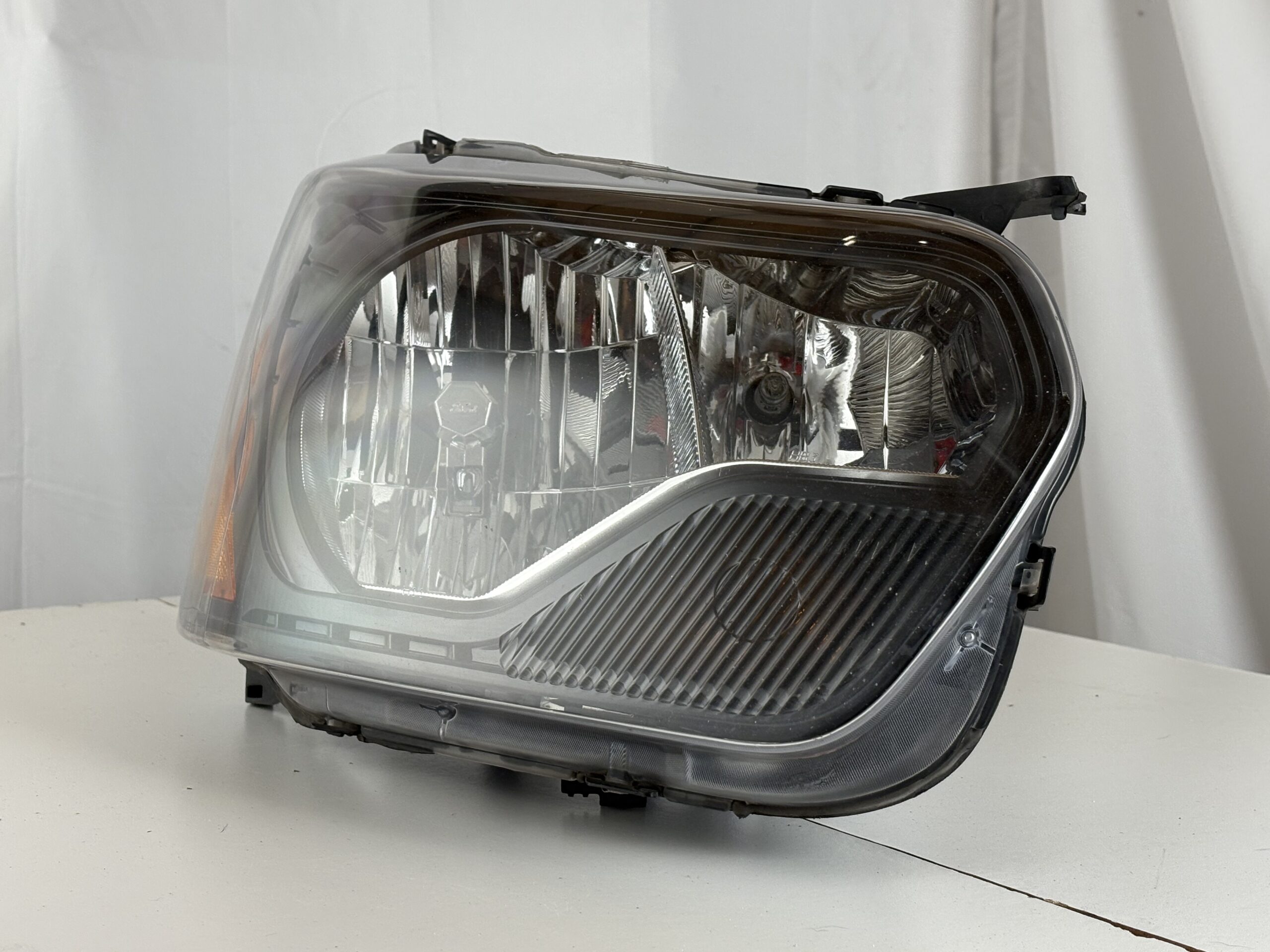2016-2024 Ford Transit 150/250/350/350 HD Passenger Headlight