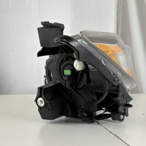 2013-2016 Mazda CX-5 Passenger Headlight - Image 4