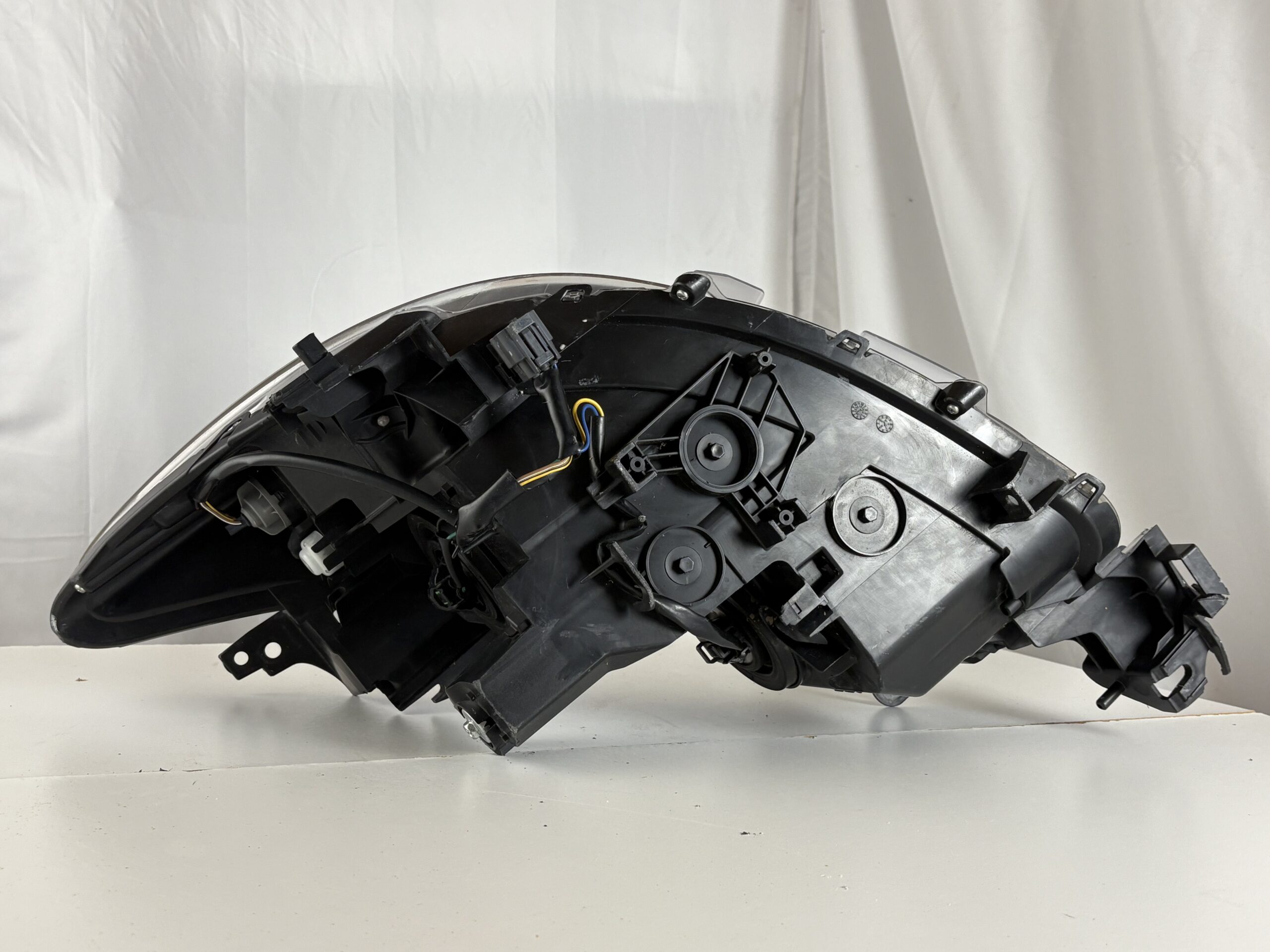 2013-2016 Mazda CX-5 Passenger Headlight