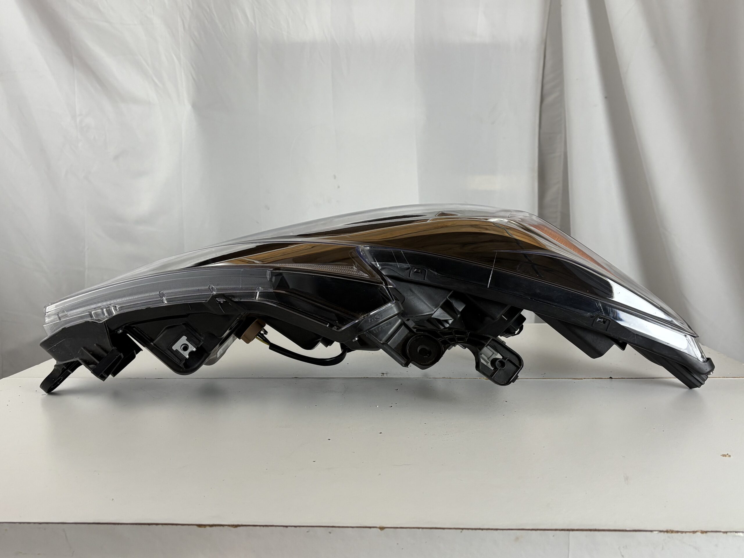 2016-2018 Nissan Altima Passenger Headlight