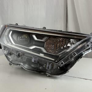 2019-2022 Toyota RAV4 Passenger Headlight - Image 2