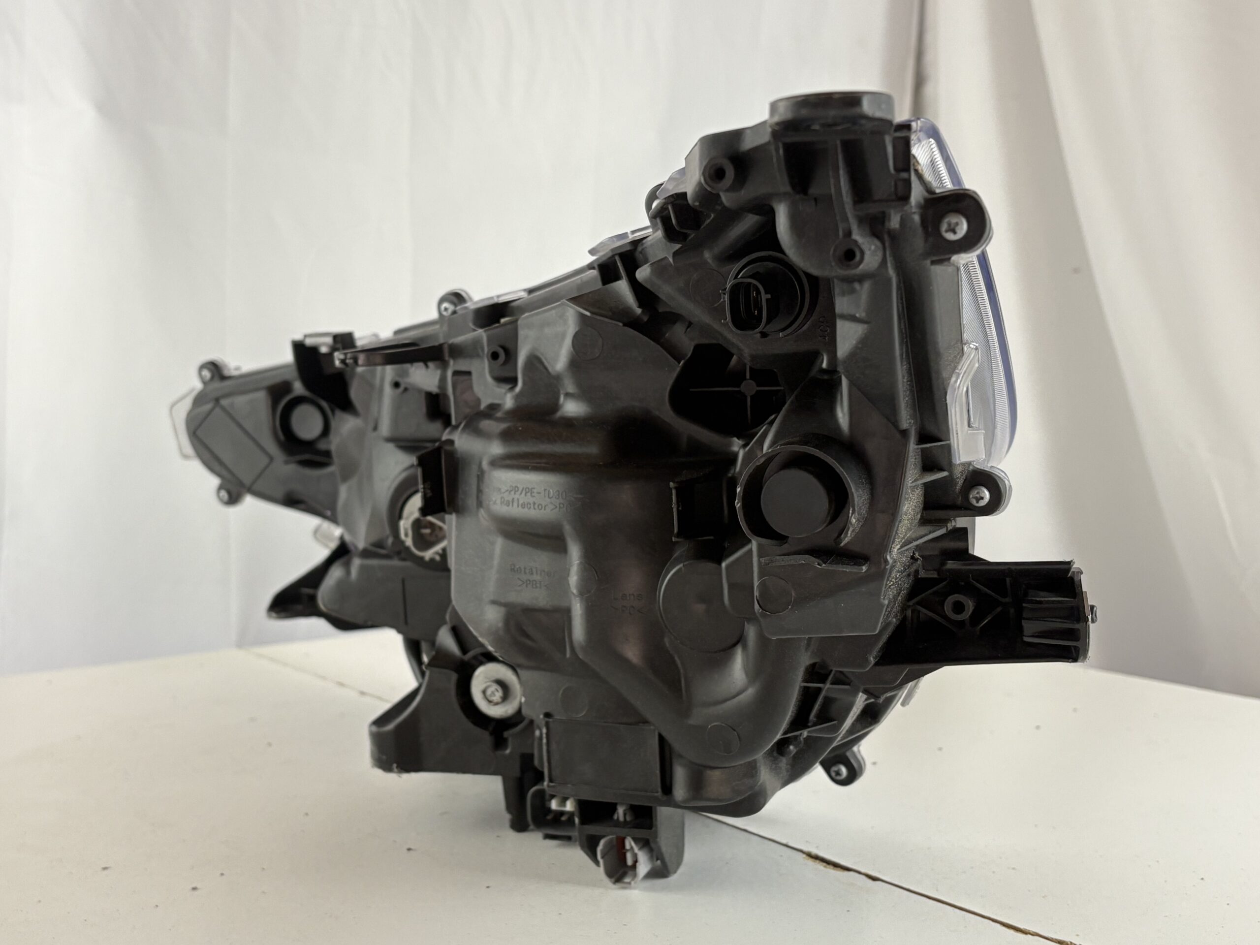 2019-2022 Toyota RAV4 Passenger Headlight