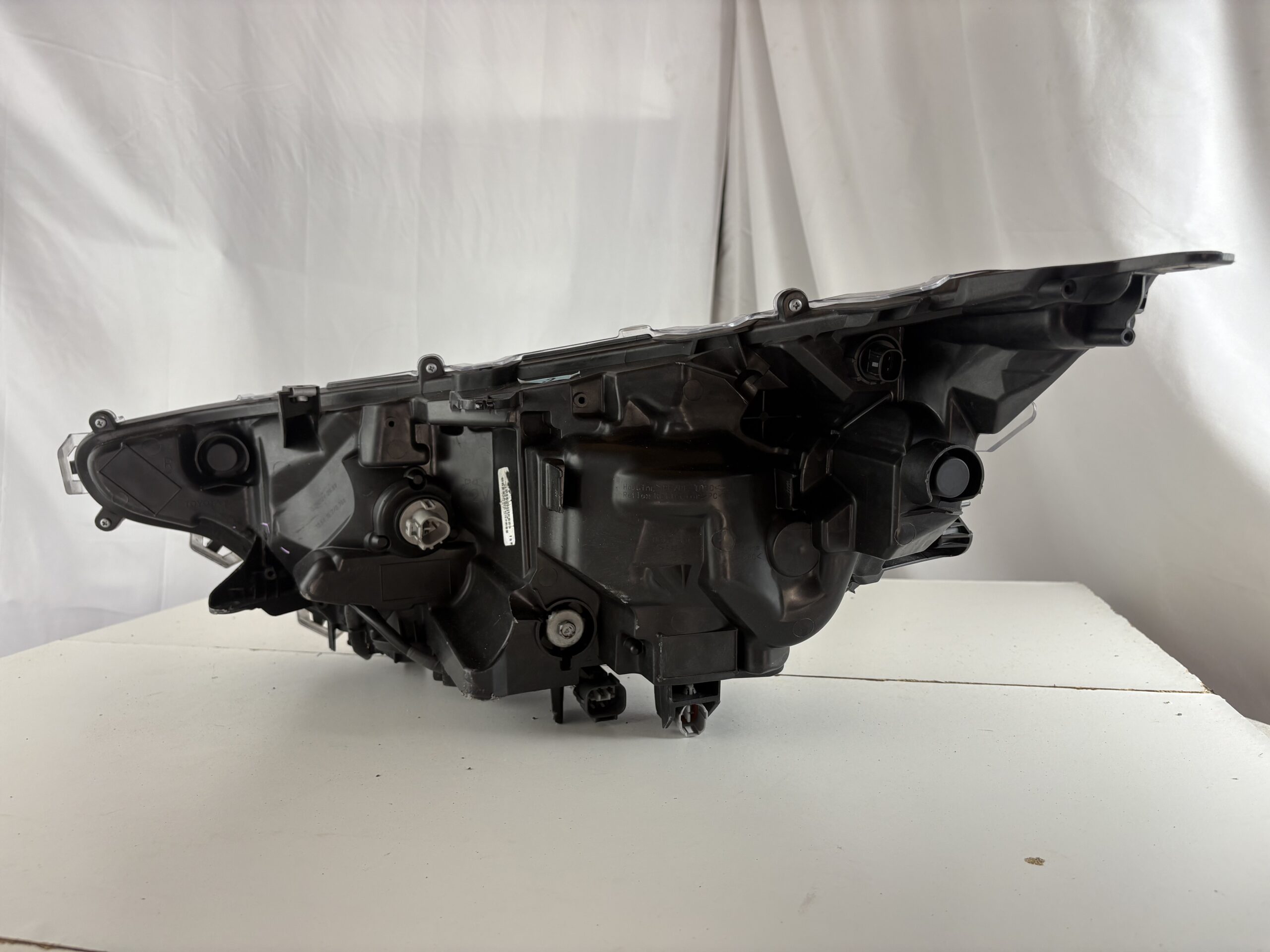 2019-2022 Toyota RAV4 Passenger Headlight