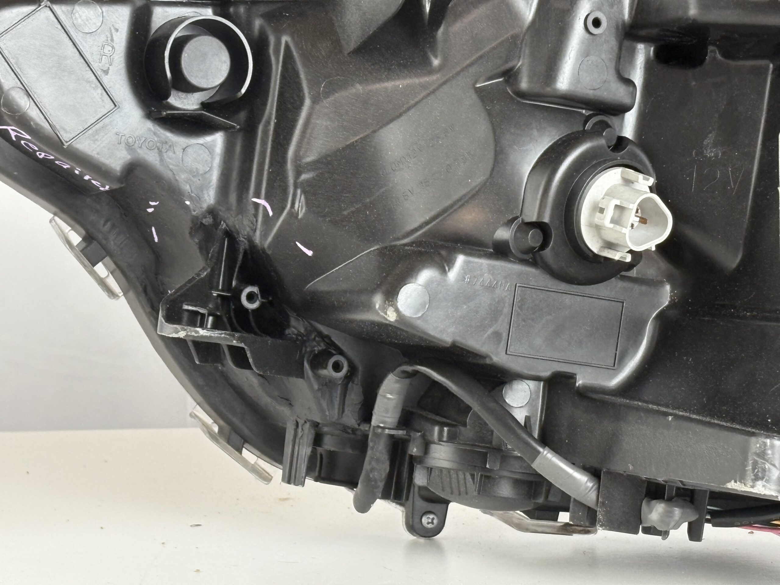 2019-2022 Toyota RAV4 Passenger Headlight