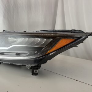 2017-2021 Honda CR-V Driver Headlight - Image 6