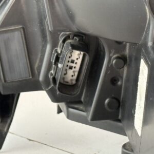 2015-2019 Lincoln MKC Passenger Headlight - Image 7