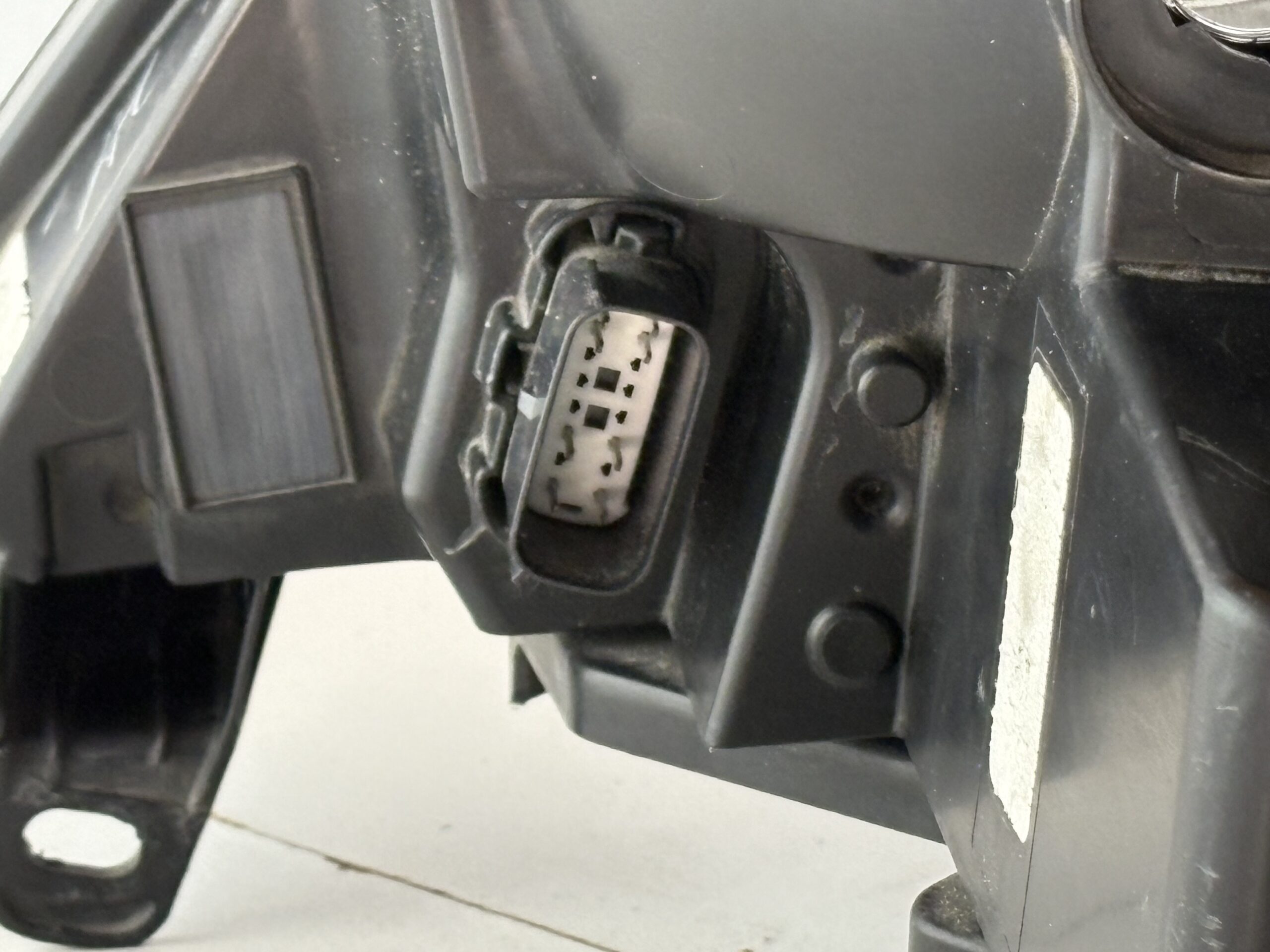 2015-2019 Lincoln MKC Passenger Headlight