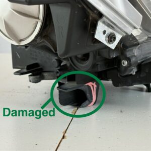 2015-2019 Lincoln MKC Passenger Headlight - Image 5