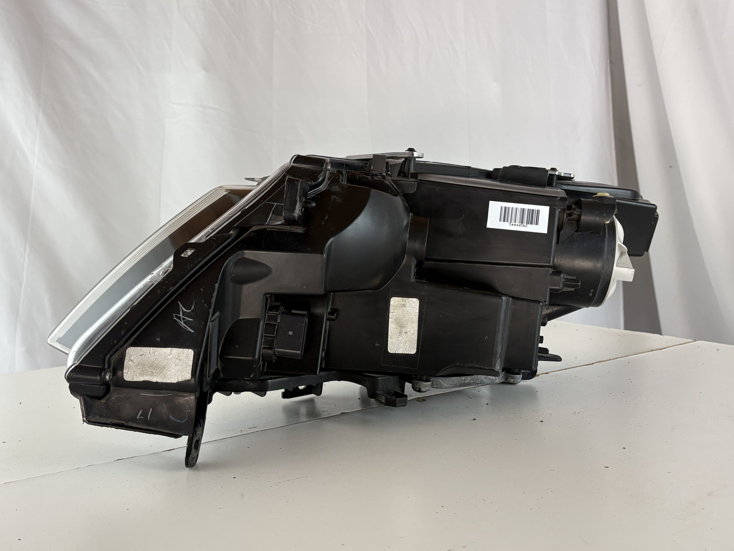 2015-2019 Lincoln MKC Passenger Headlight