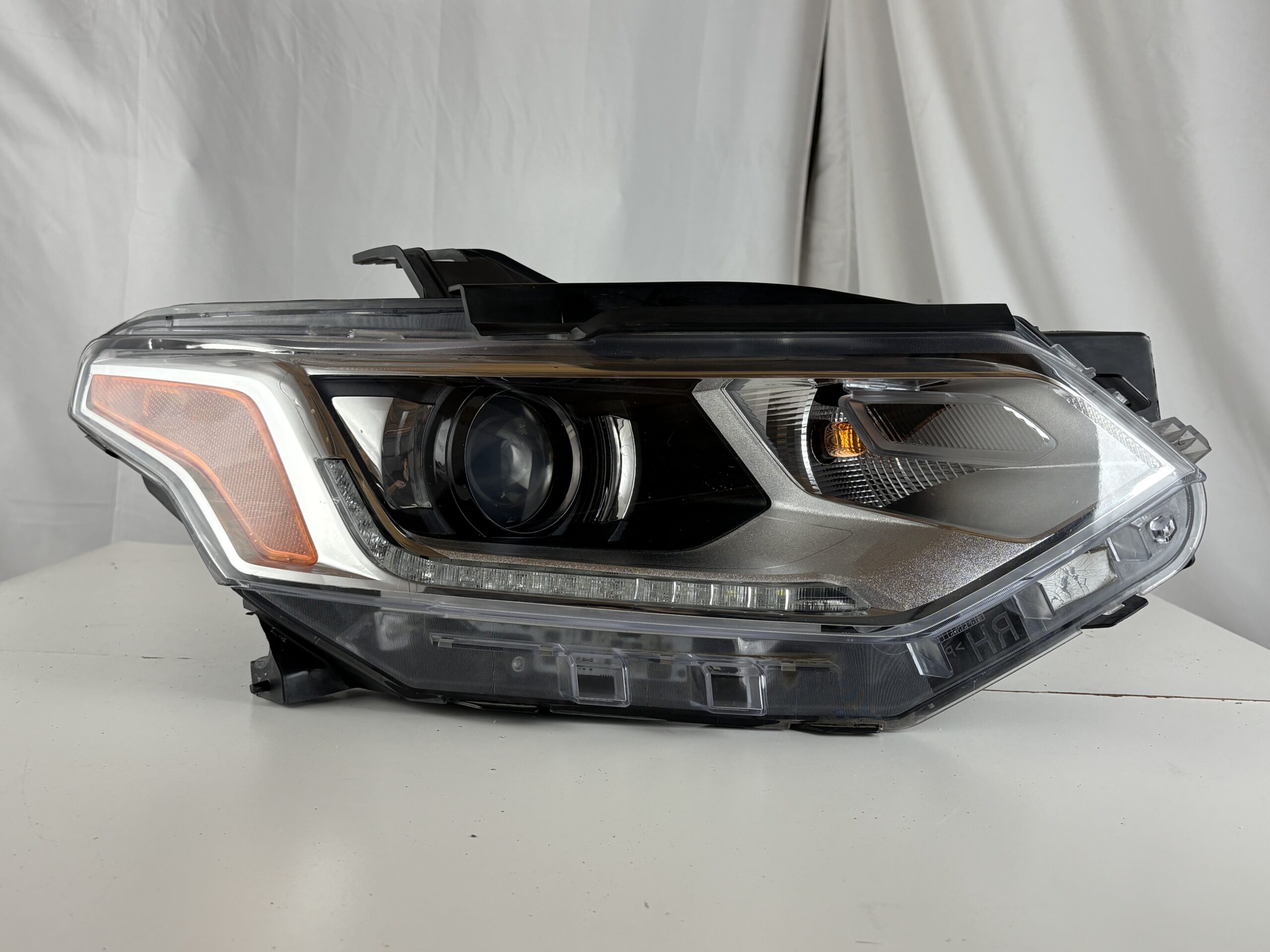 2018-2021 Chevrolet Traverse Passenger Headlight