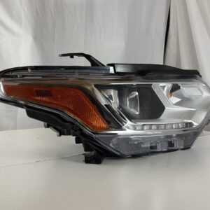 2018-2021 Chevrolet Traverse Passenger Headlight - Image 2