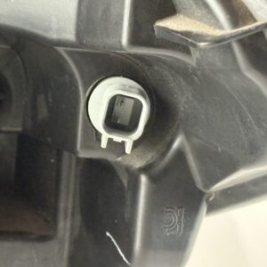 2018-2021 Chevrolet Traverse Passenger Headlight - Image 11