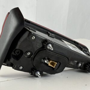 2017-2019 Audi A4/A4 Quattro/S4 Passenger Inner Taillight - Image 5
