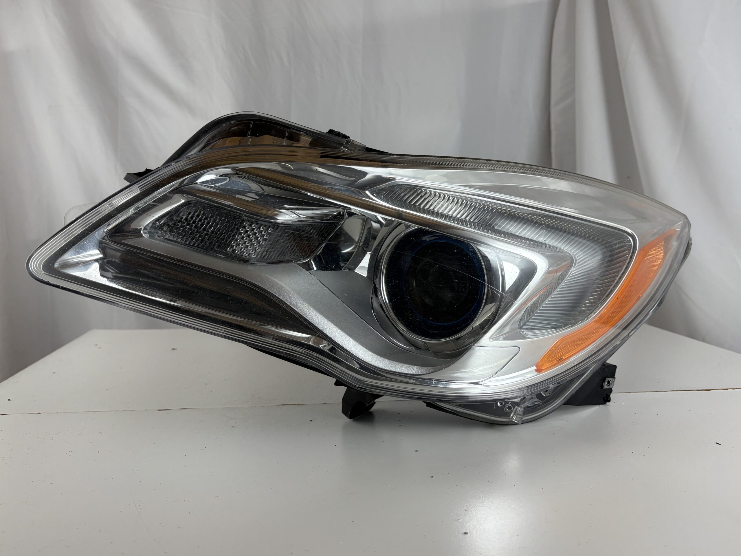 2014-2017 Buick Regal Driver Headlight