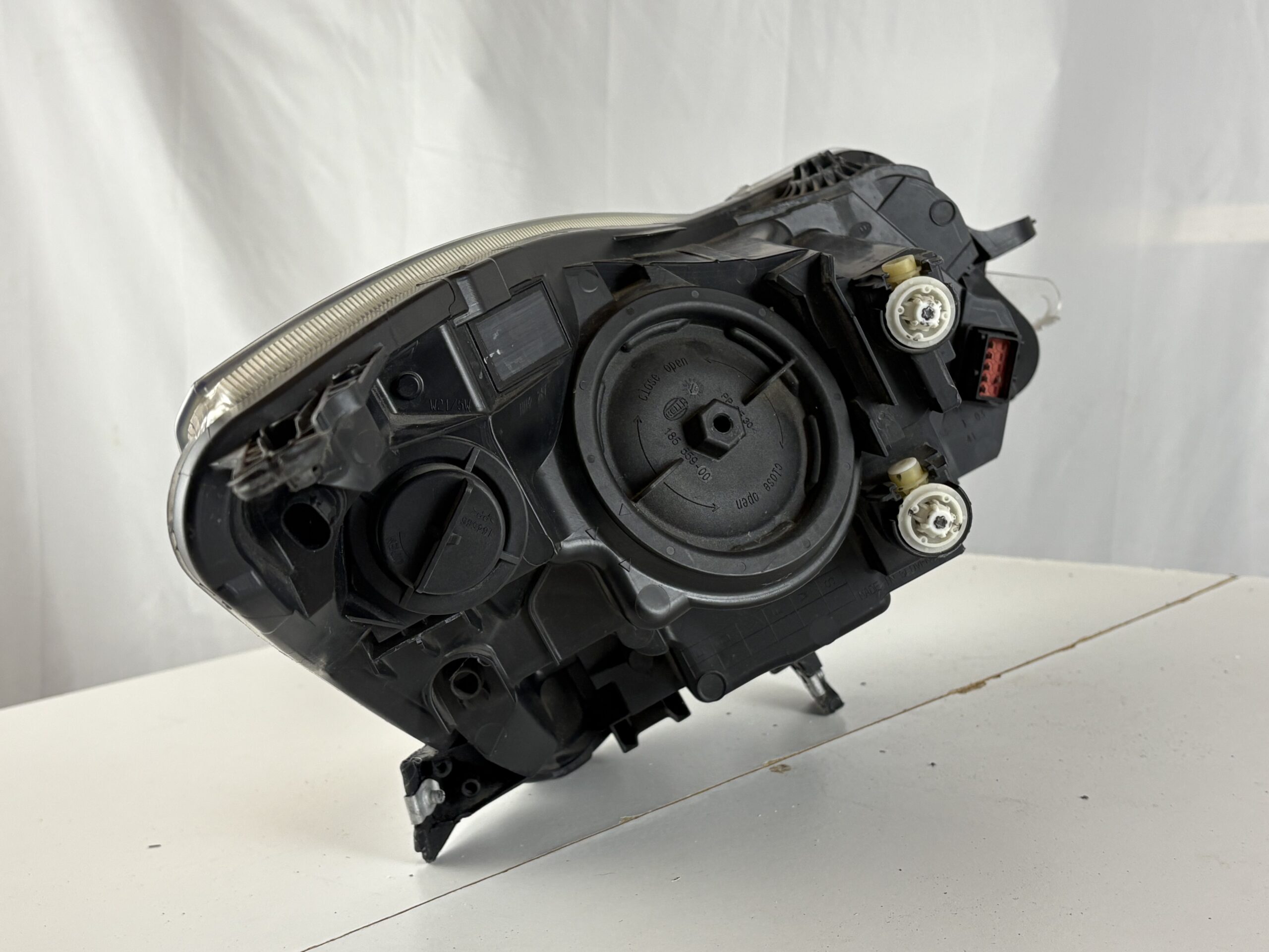 2014-2017 Buick Regal Driver Headlight