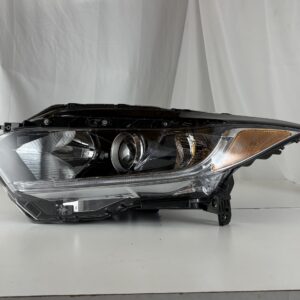 2019-2022 Honda HR-V Driver Headlight - Image 1