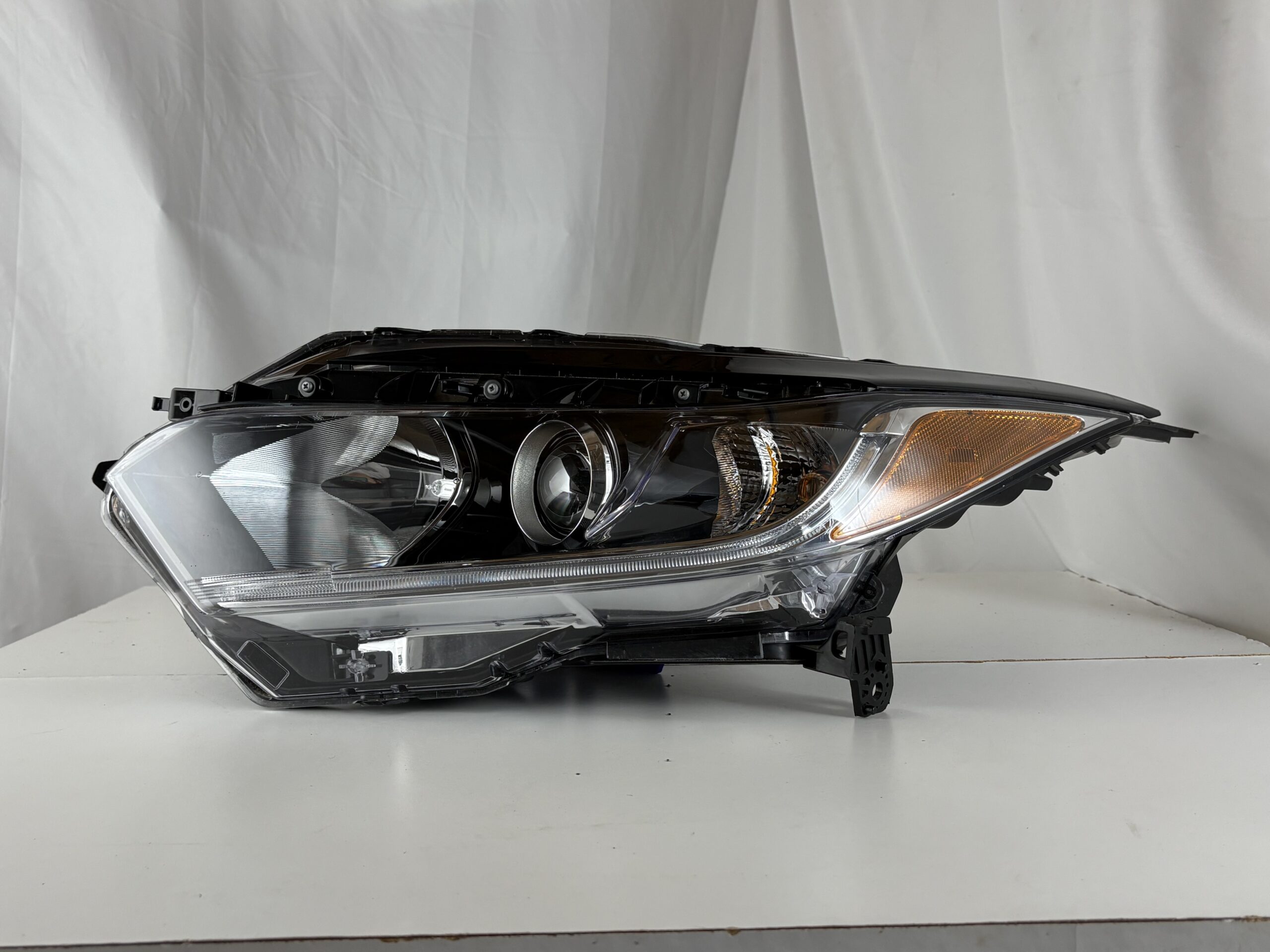 2019-2022 Honda HR-V Driver Headlight