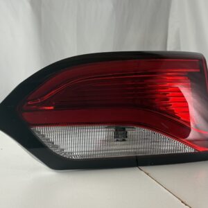 2017-2025 Chrysler Pacifica/Voyager Passenger Inner Taillight - Image 5