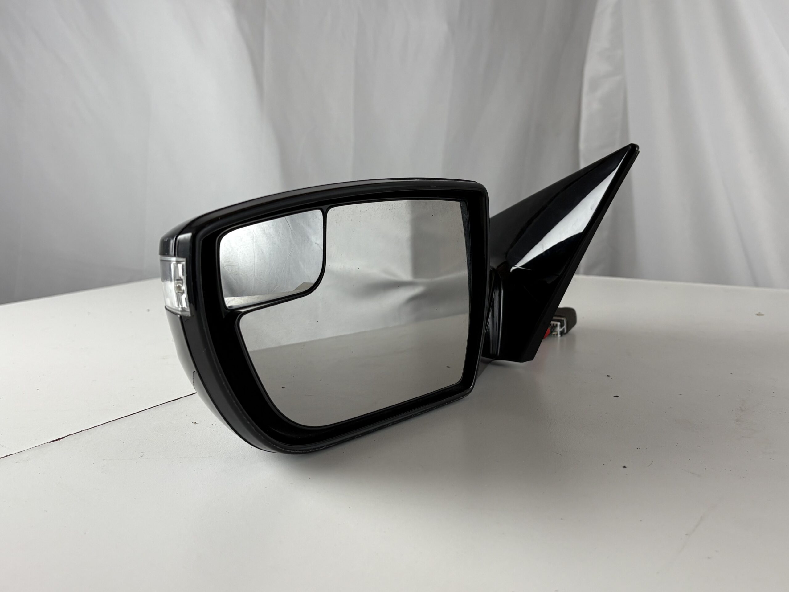 2014-2017 Hyundai Azera Driver Side Mirror