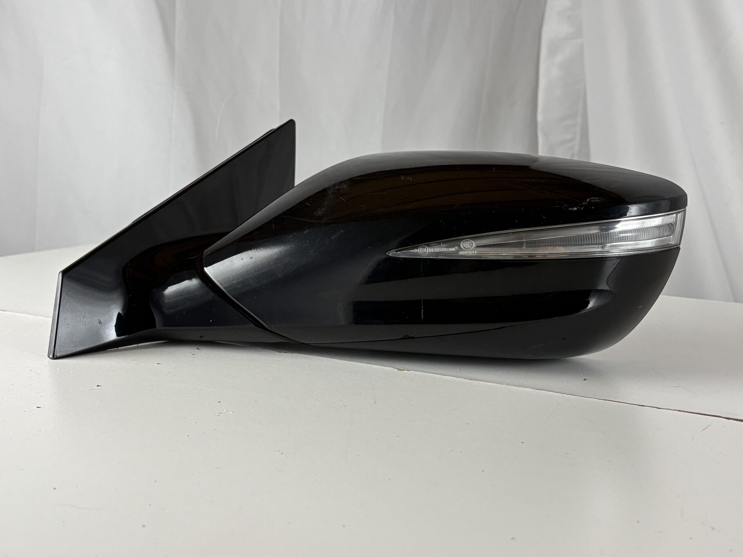 2014-2017 Hyundai Azera Driver Side Mirror