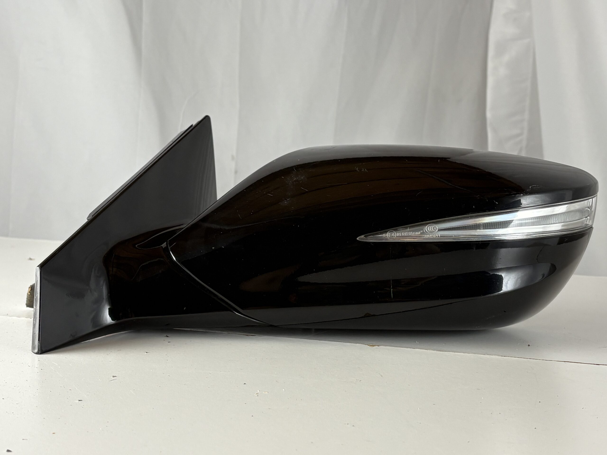 2014-2017 Hyundai Azera Driver Side Mirror