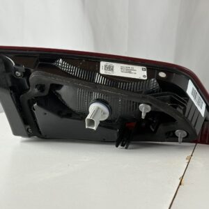 2018-2021 Chevrolet Equinox Passenger Inner Taillight - Image 12