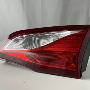 2018-2021 Chevrolet Equinox Passenger Inner Taillight - Image 7