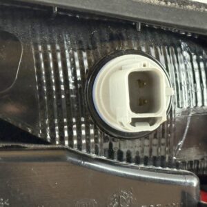 2018-2021 Chevrolet Equinox Passenger Inner Taillight - Image 5