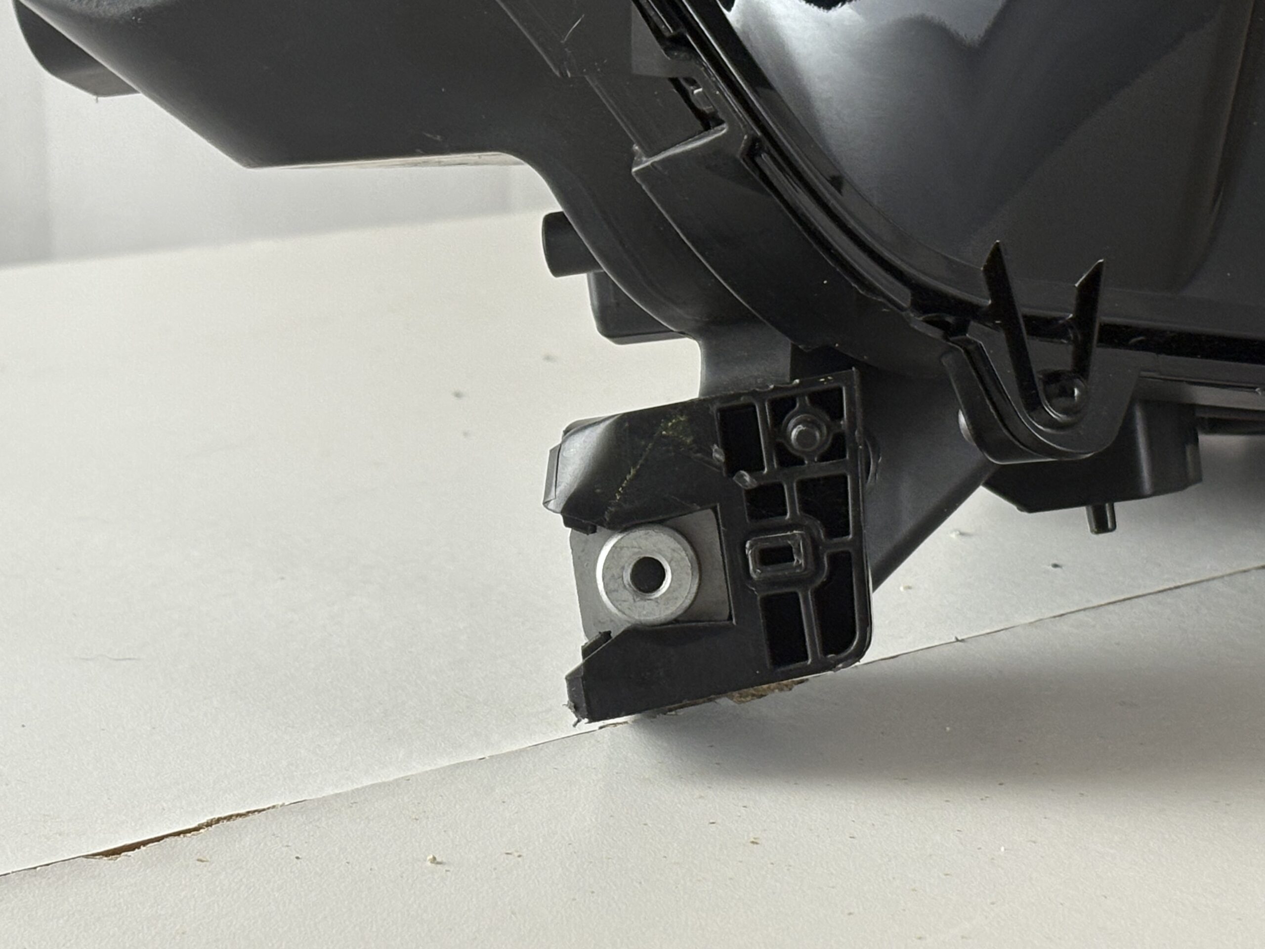 2023-2025 Honda CR-V Passenger Headlight