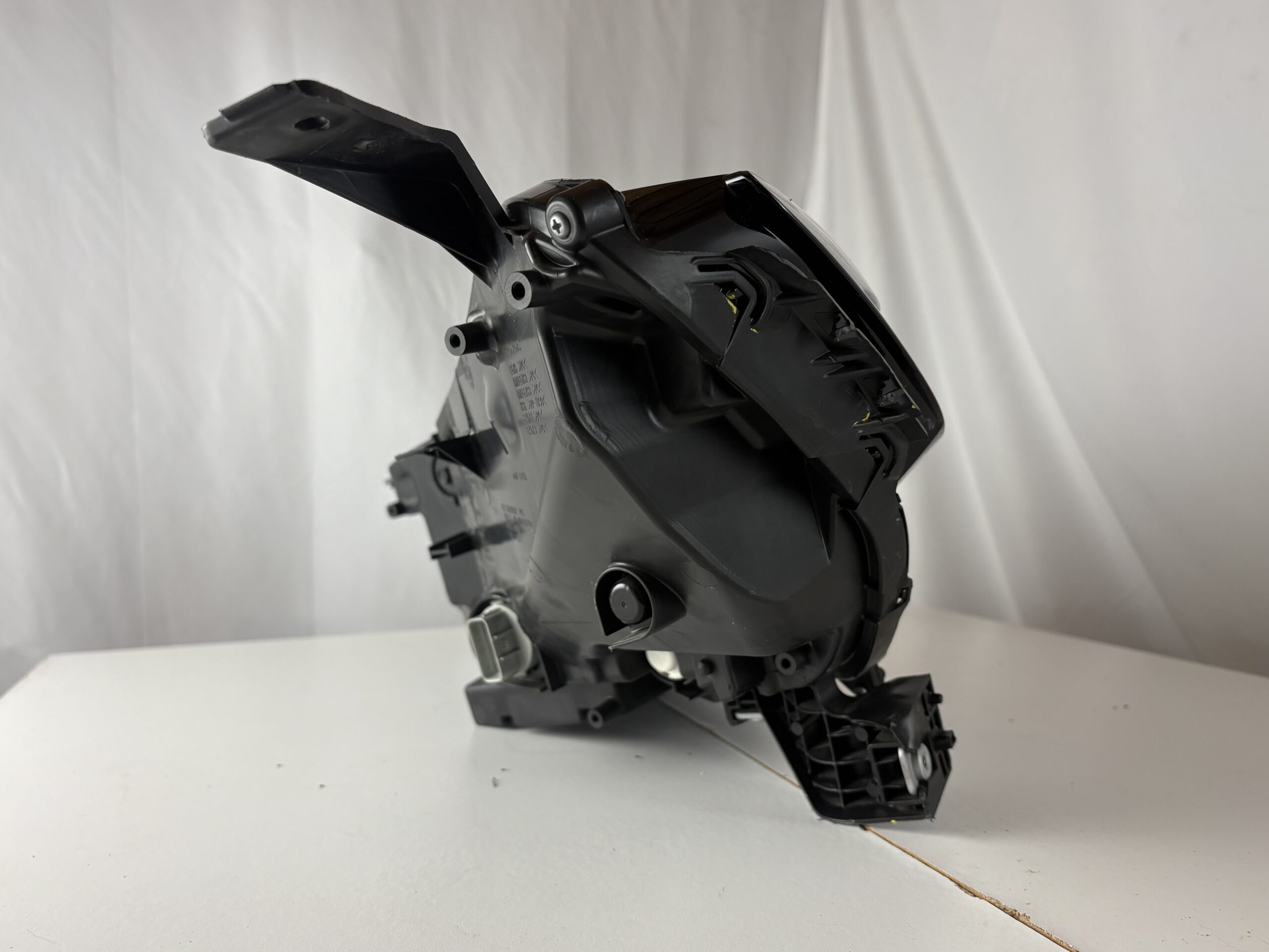 2023-2025 Honda CR-V Passenger Headlight
