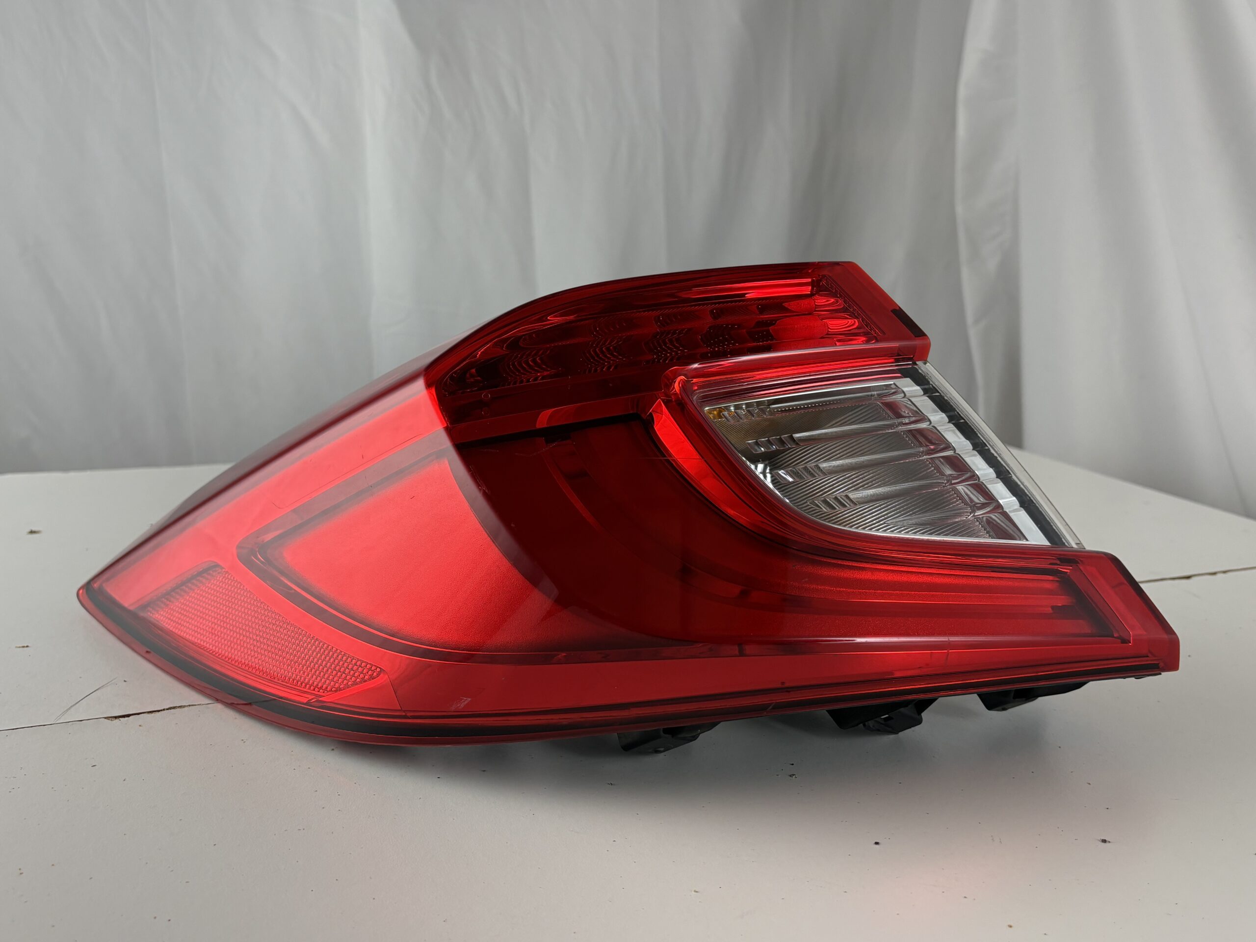 2018-2022 Honda Accord Driver Taillight